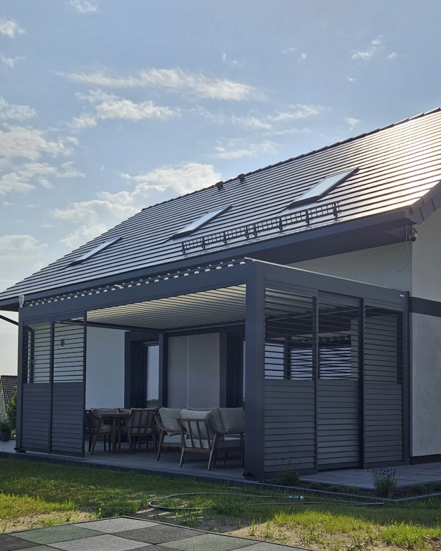 Shutters na wymiar szerokość kolorystyka i materiał - indywidualnie