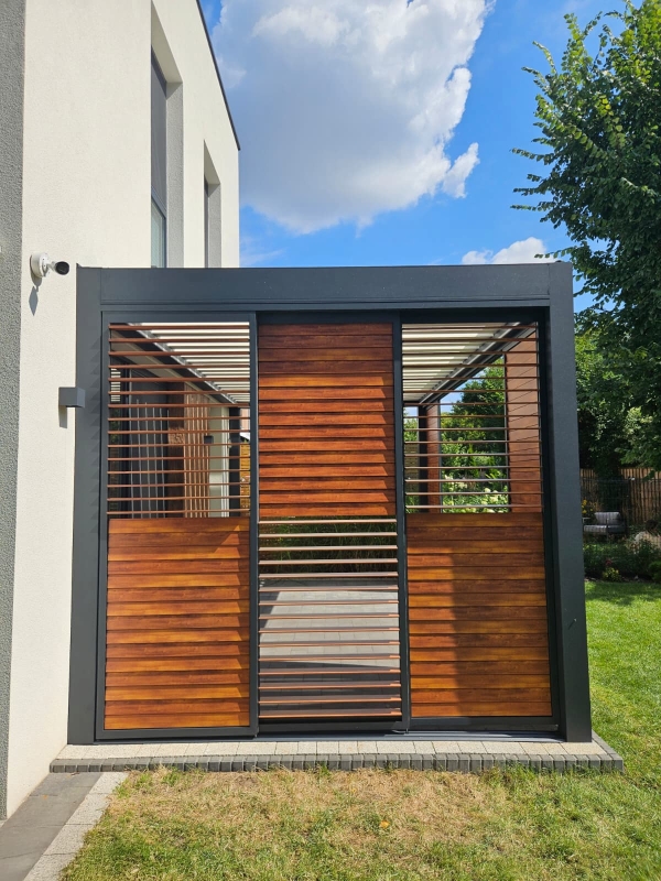 Shutters na wymiar szerokość kolorystyka i materiał - indywidualnie