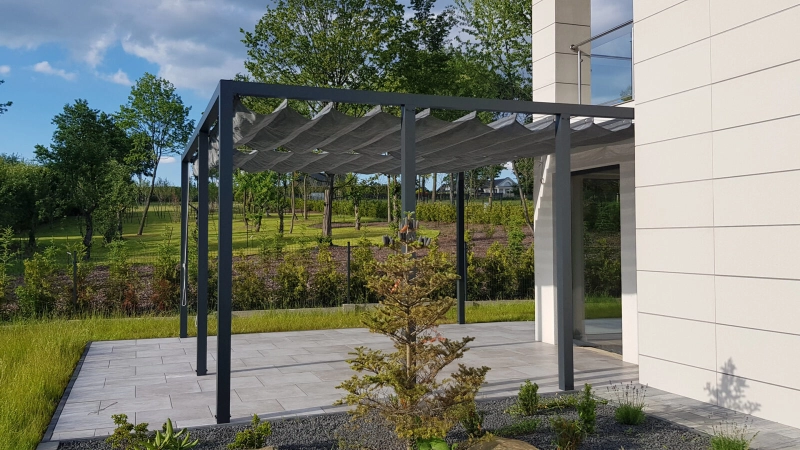 Pergola aluminiowa przyścienna PS1