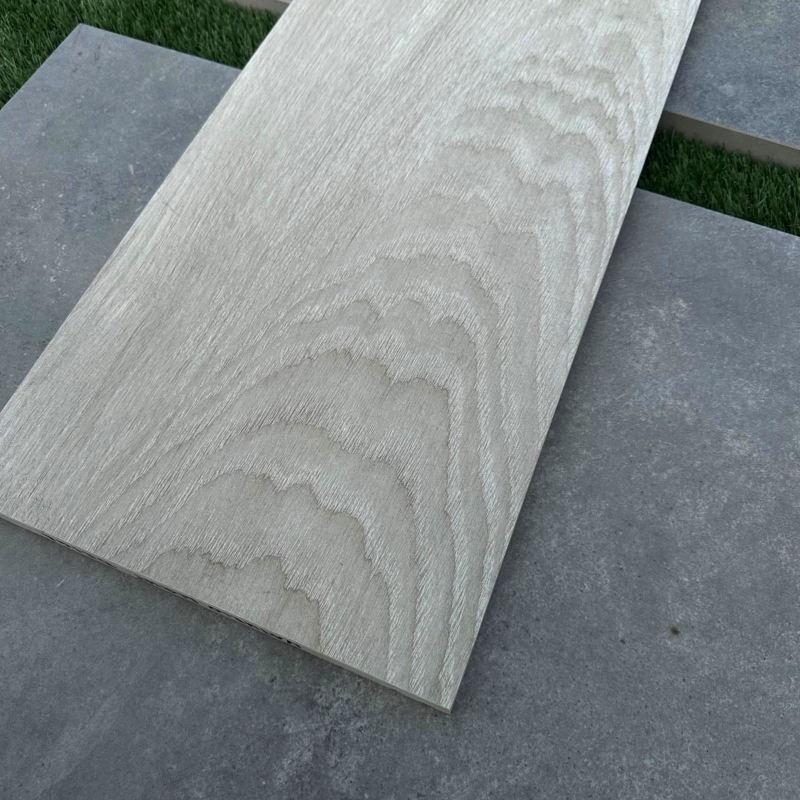 Płytka Naturio Light Beige 29,5x119,5x2cm