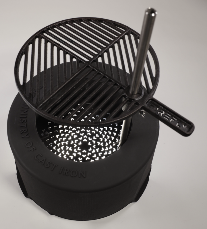 Zestaw Żeliwne, bezdymne, z wentylacją palenisko okrągłe Firefly z pokrowcem i pokrywą