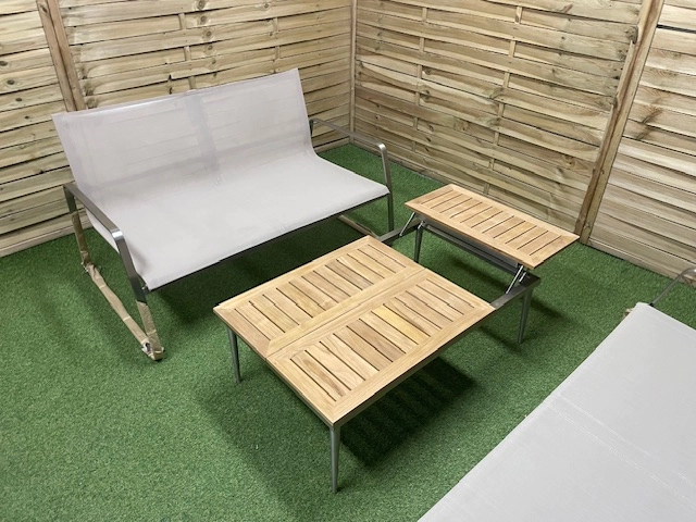 Zestaw ogrodowy ze stolikiem rozkładanym