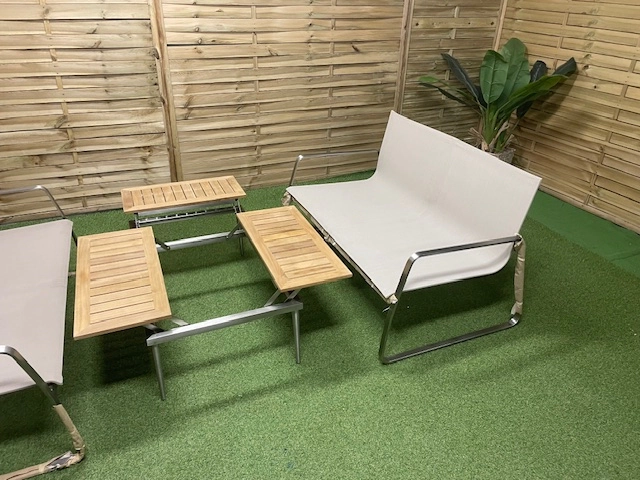 Zestaw ogrodowy ze stolikiem rozkładanym