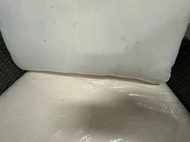 Zestaw wypoczynkowy do ogrodu ze stolikiem