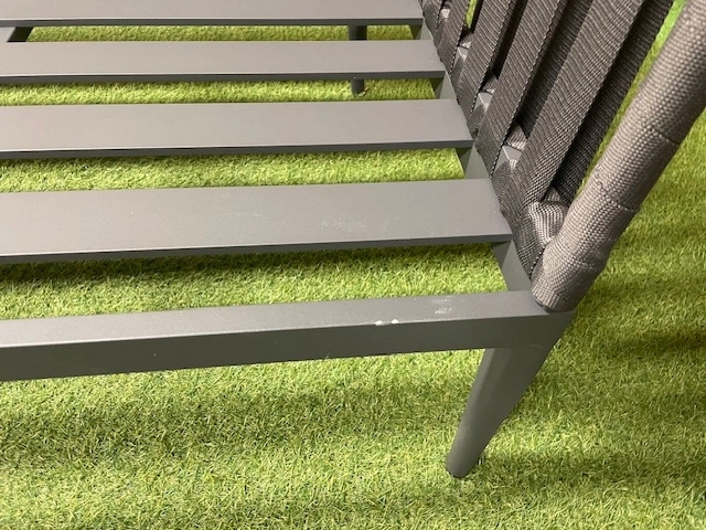 Zestaw wypoczynkowy do ogrodu ze stolikiem