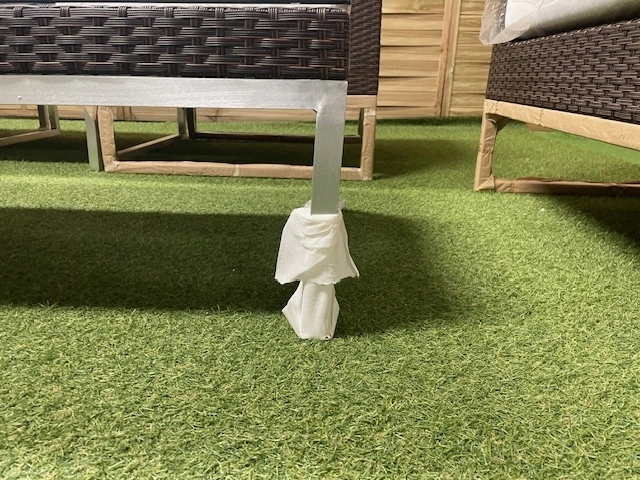 Zestaw wypoczynkowy do ogrodu ze stolikiem