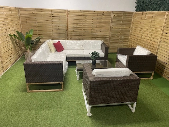 Zestaw wypoczynkowy do ogrodu ze stolikiem