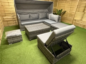 Meble ogrodowe wypoczynkowe Pacific – zestaw z baldachimem i pufami, kanapa z baldachimem, pufy, fotel z regulacją, rattan
