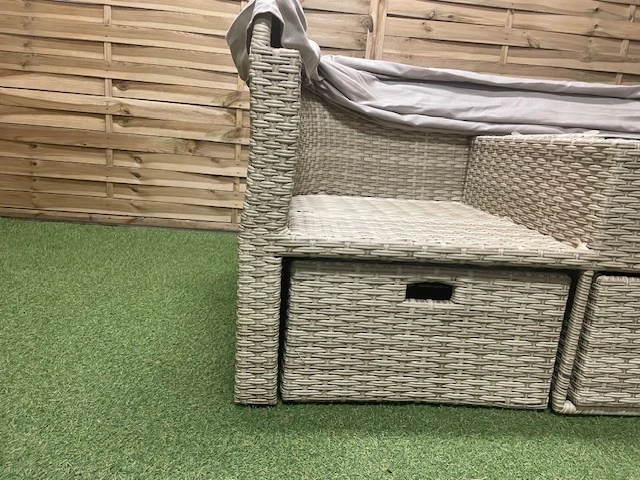 Zestaw wypoczynkowy dwu osobowy leżakowy outlet