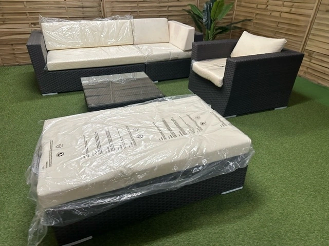 Elegancki zestaw ogrodowy wypoczynkowy outlet promocja gratis