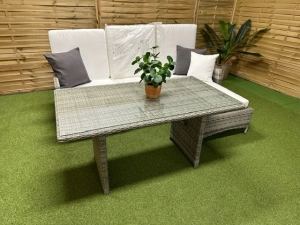 Meble ogrodowe wypoczynkowe Pimena – zestaw klasyczny rattanowy, kanapa 2-os, sofa z regulacją, stolik, rattan szary, kremowe poduszki