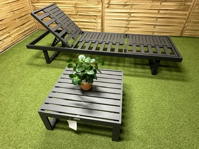 Meble ogrodowe rozkładane outletowe