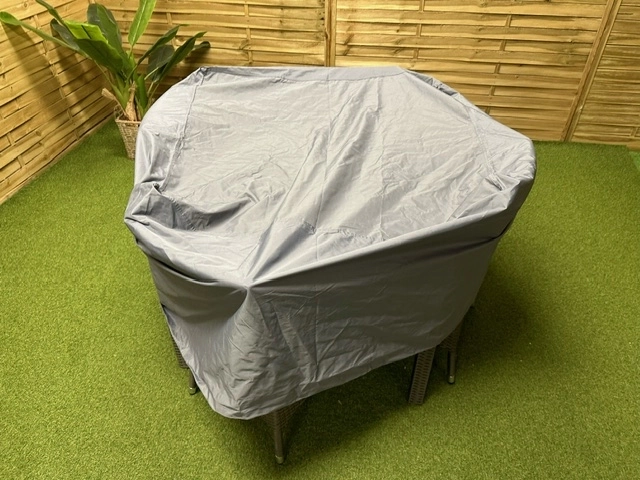 Meble ogrodowe ze stolikiem, technorattnaowe, 4 osobowe