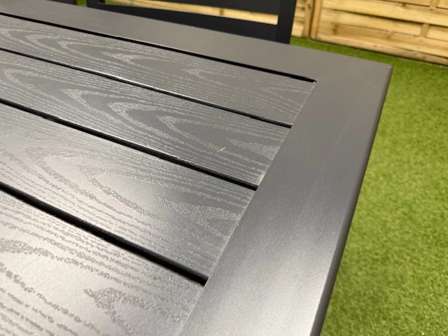 Stół z krzesłami na ogród 6 osobowy