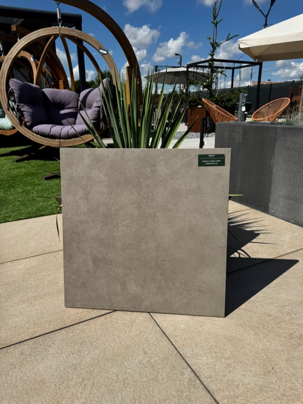 Płytka Qubus Dark Grey 60x60x2cm