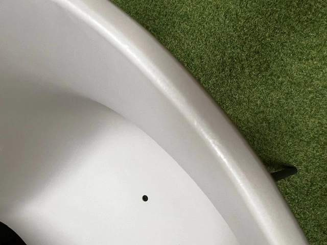 Stół 6 osobowy z kubełkowymi siedziskami i szklanym stołem - outlet